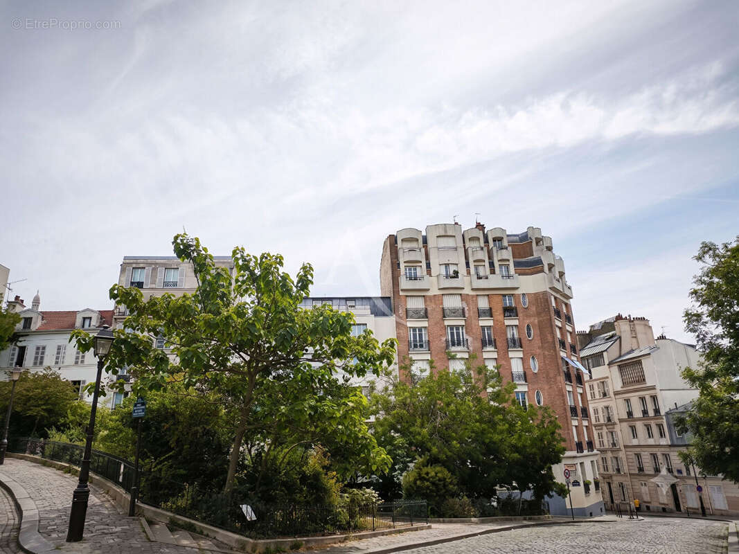 Appartement à PARIS-18E