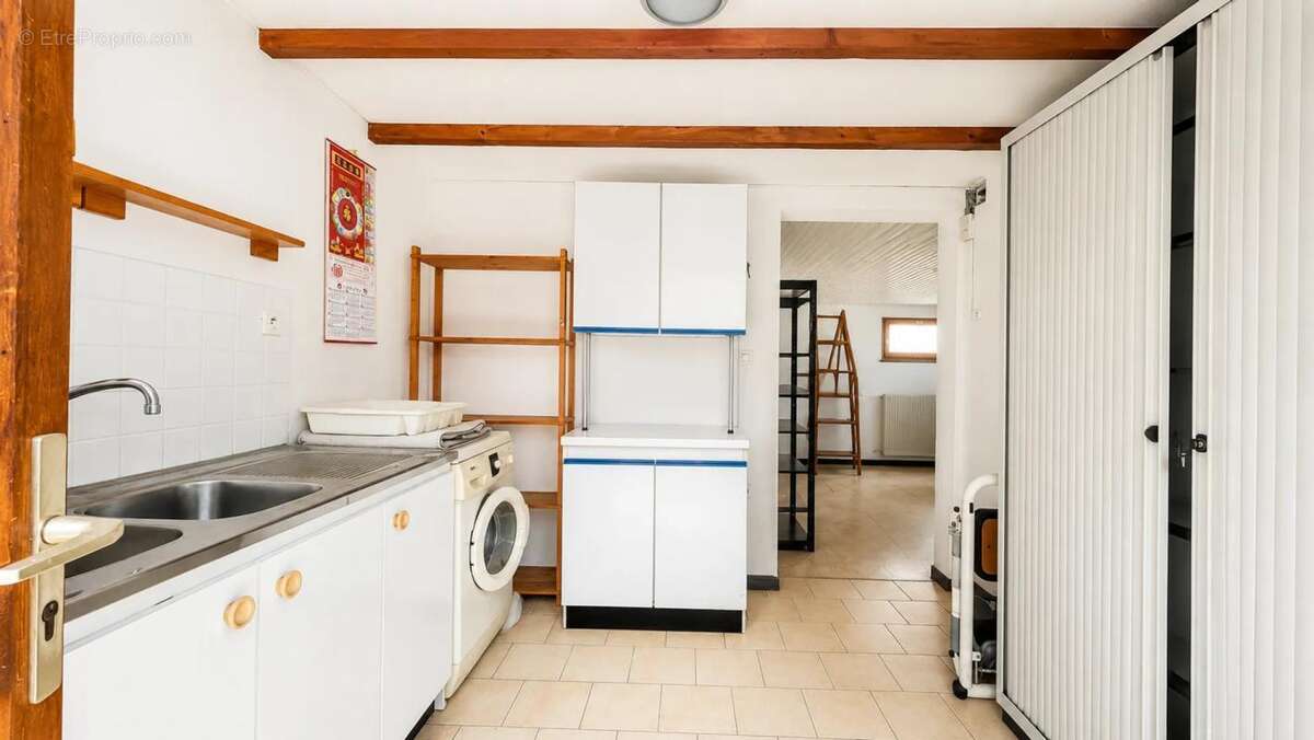 Saint Avertin - 5 pièces avec beau jardin - 112 m2 - photo 13
