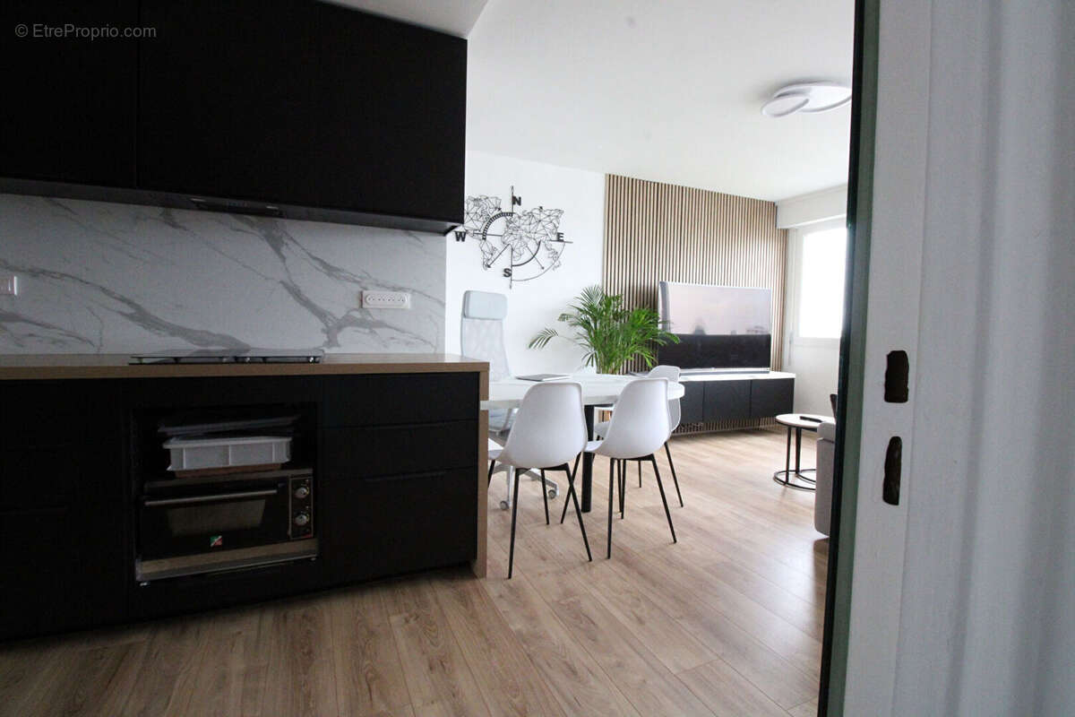 Appartement Rennes 3 pièce(s) 50 M2  avec Cave et Garage  -  2 Chambres - photo 3