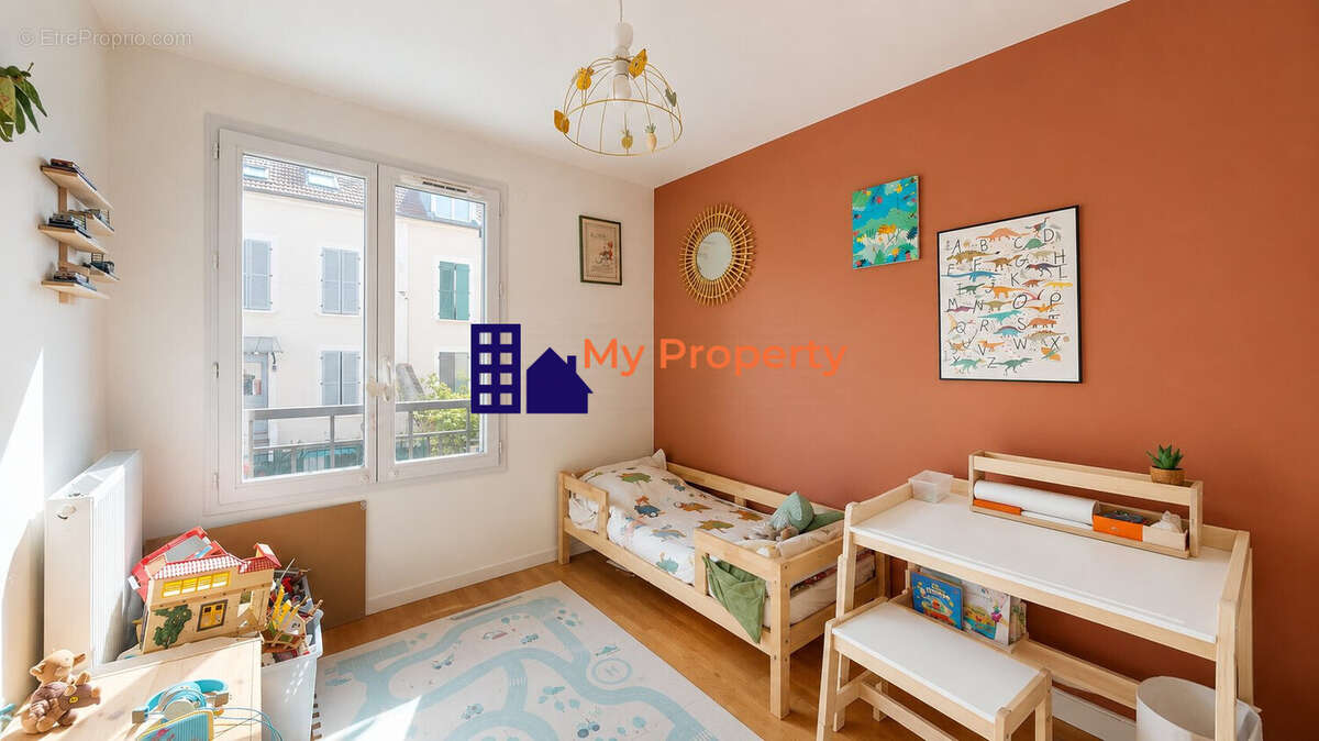 Appartement à HOUILLES