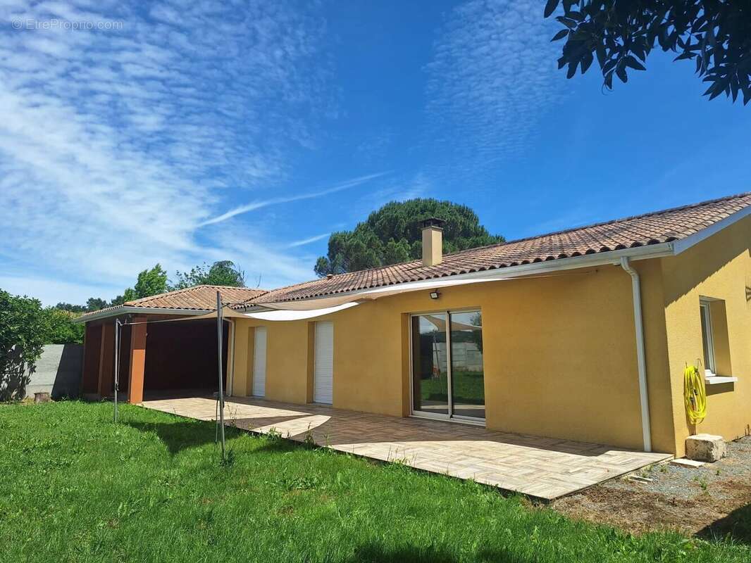 Maison recente avec garage et terrain - photo 11