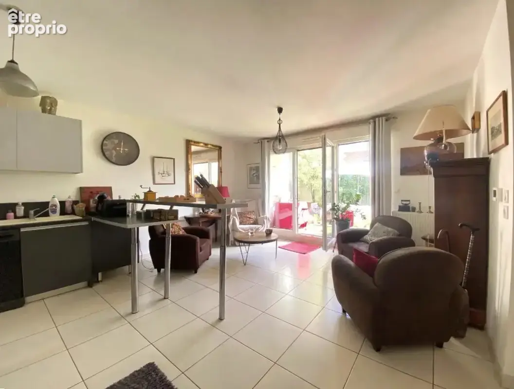 Superbe 3 pp de 57,82 m2 en rdj avec parking et cave - photo 8