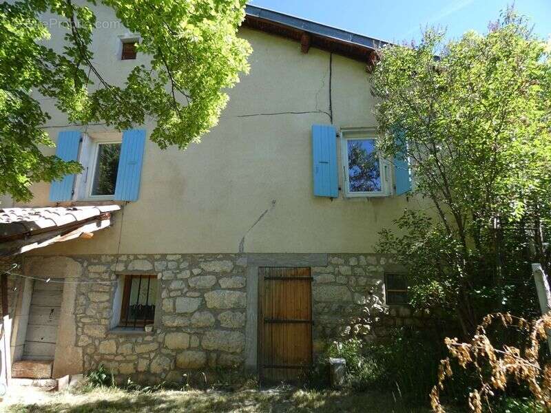 Maison à LA FAURIE