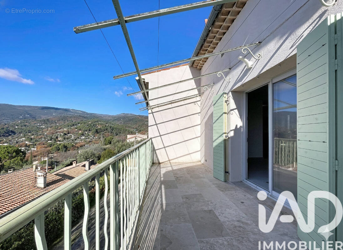Photo 1 - Appartement à FAYENCE