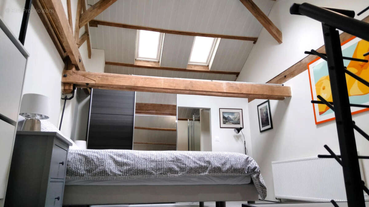 Maison Rustique Restaurée, 4 Chambres, 2,5ha, Vue, Dépendances, Bord de Rivière – Lessac (86) - photo 17