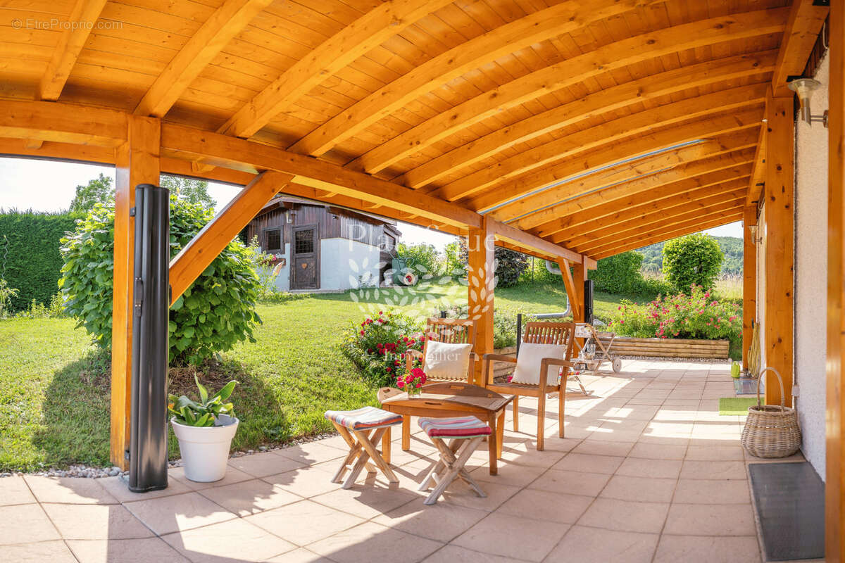 Maison familiale 138 m2 habitables et 223 m2 utiles, terrain de 1500 m2 - Allonzier-la-Caille - photo 8