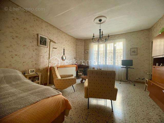 Maison à SAINT-LAURENT-D&#039;AIGOUZE