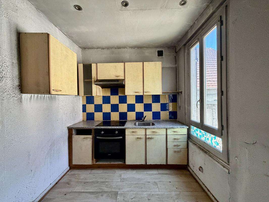Immeuble Vierzon 2 pièce(s) 60 m2 - photo 8
