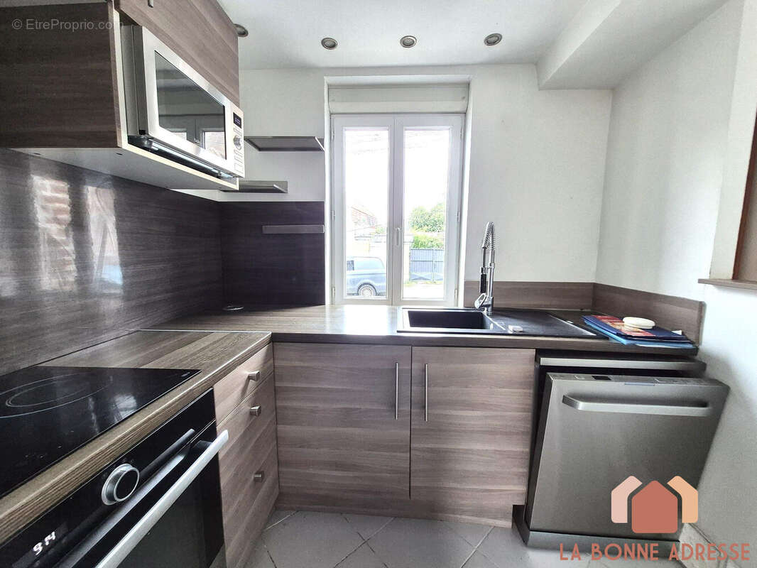 Maison 67 m² à Wattrelos  - photo 6
