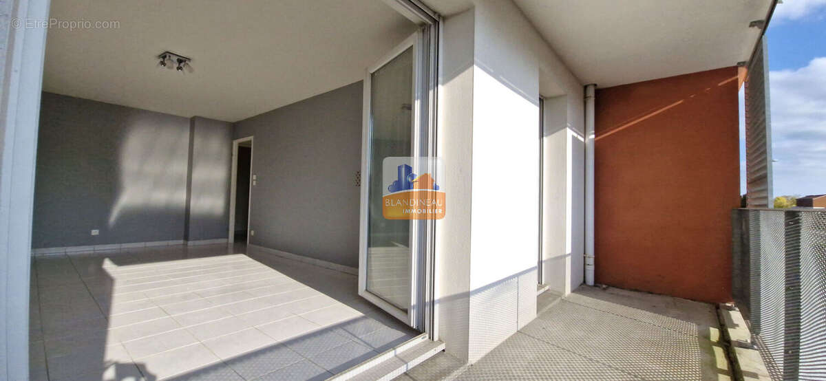 Appartement à BOUGUENAIS