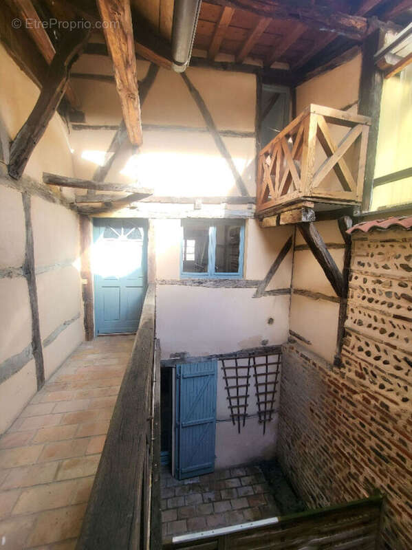 Appartement à CHATILLON-SUR-CHALARONNE