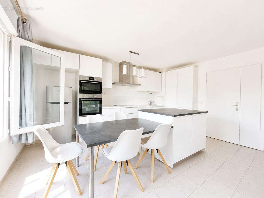 Appartement - photo 2