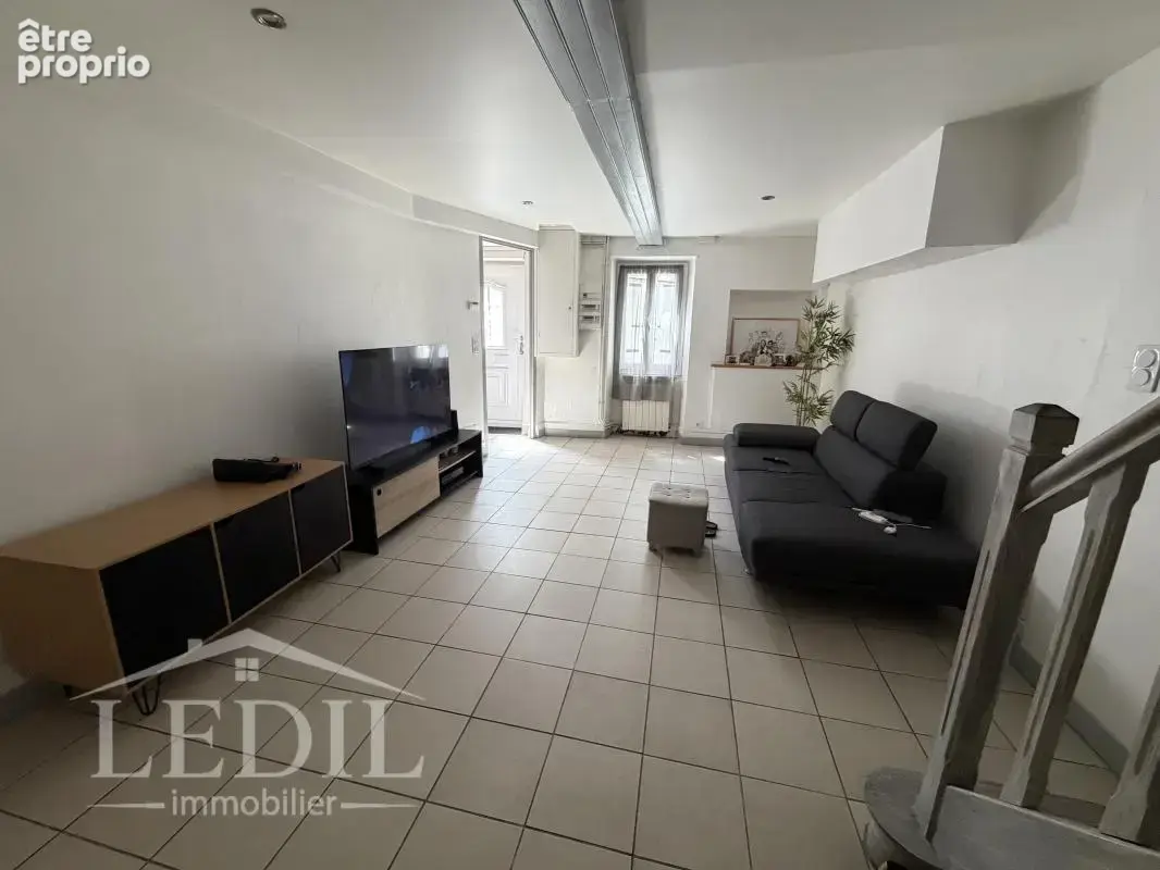 AVIS pour INVESTISSEURS: 2 logements loués, revenus immédiats !!!! - photo 3
