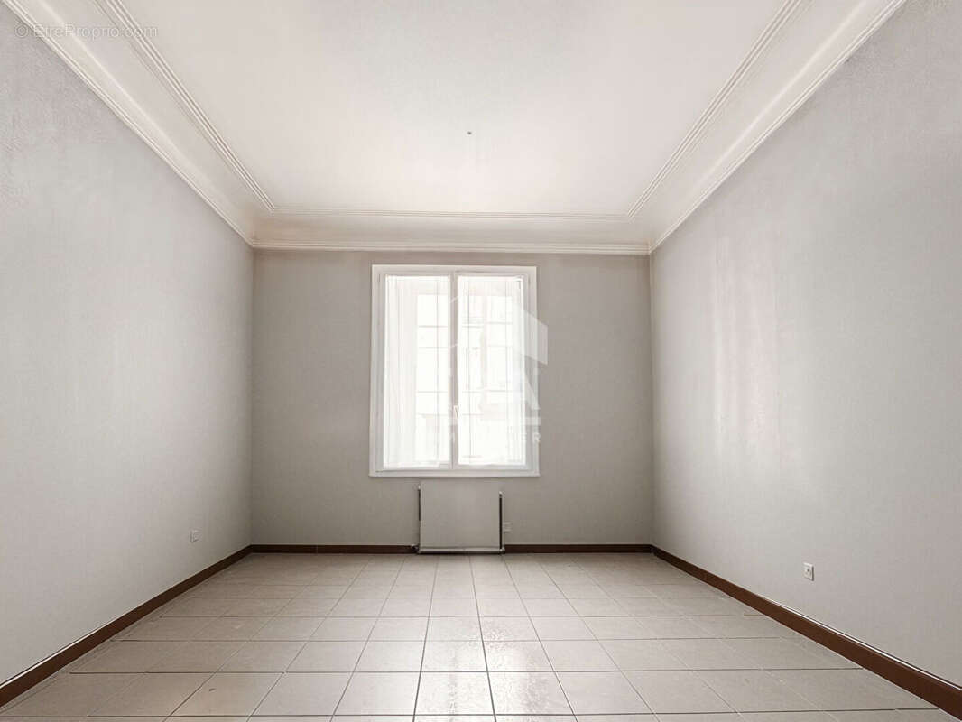 Appartement 79m² à marseille 4e arrondissement - photo 6