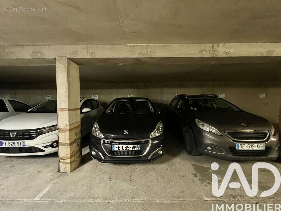 Photo 2 - Parking à LYON-3E
