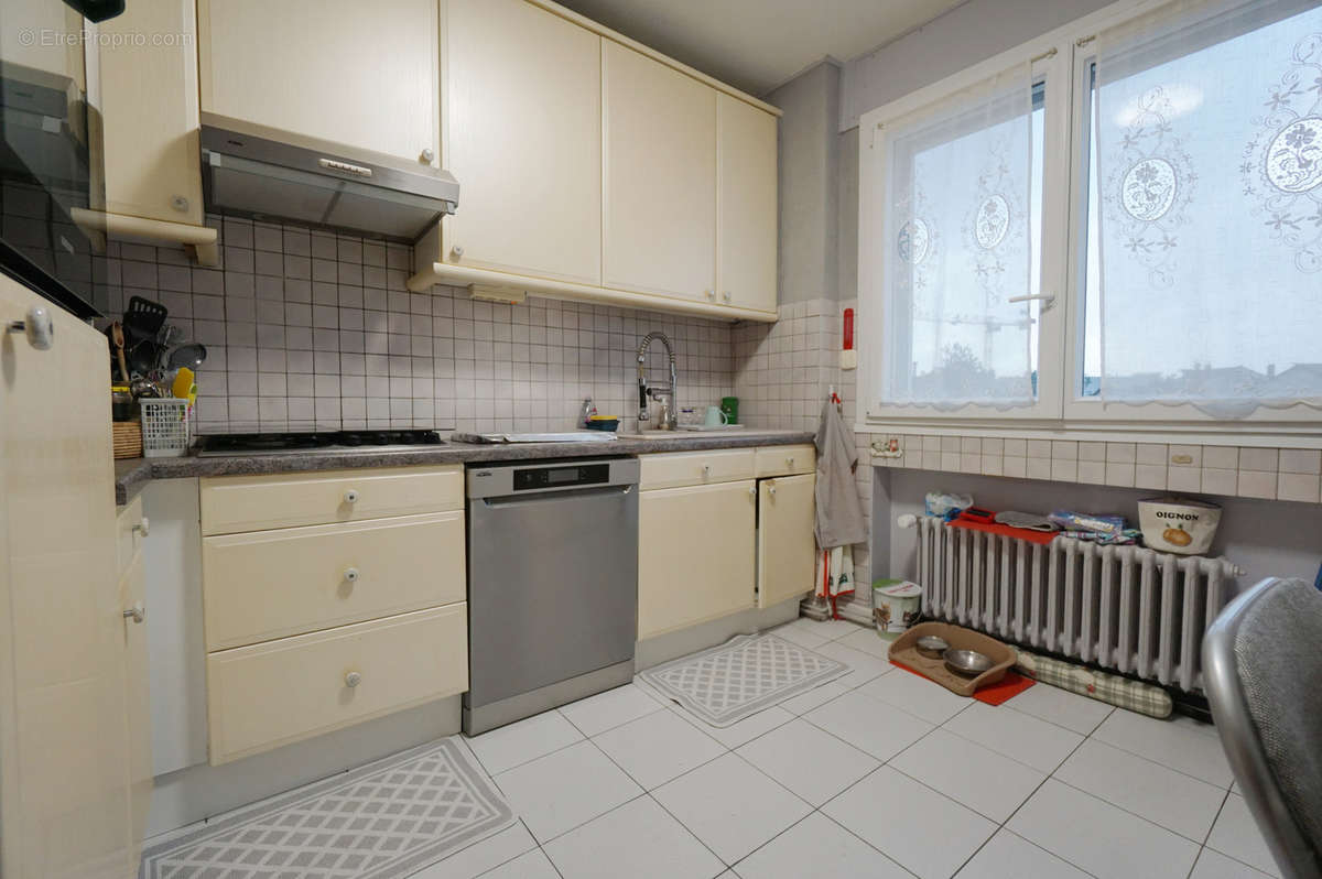Appartement à LYON-3E