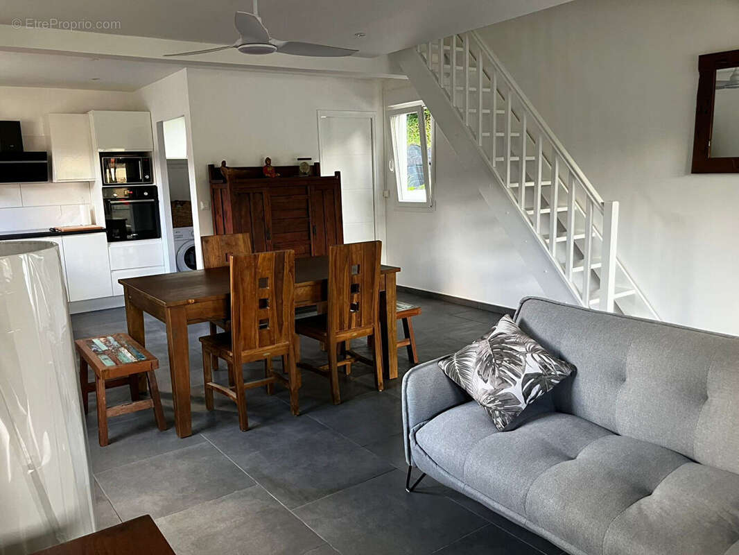 Maison à LES TROIS-ILETS