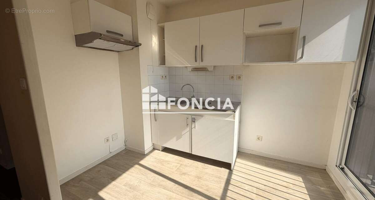 Appartement à SAINT-JACQUES-DE-LA-LANDE