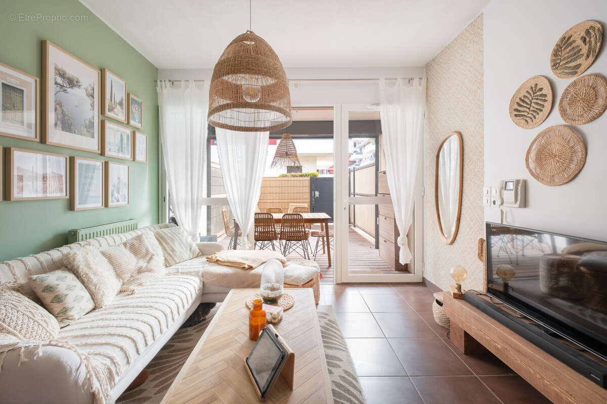 Appartement à JUVIGNAC