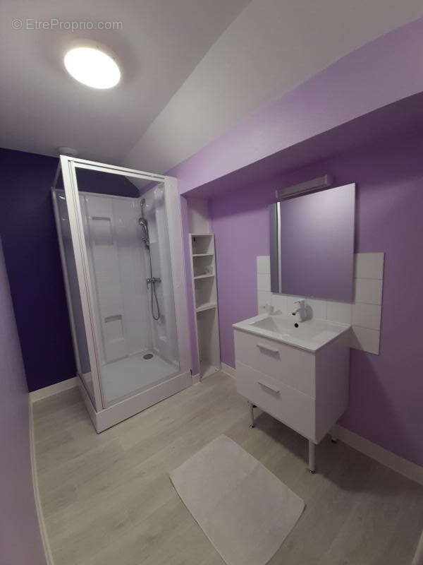 Appartement à VAUNAC