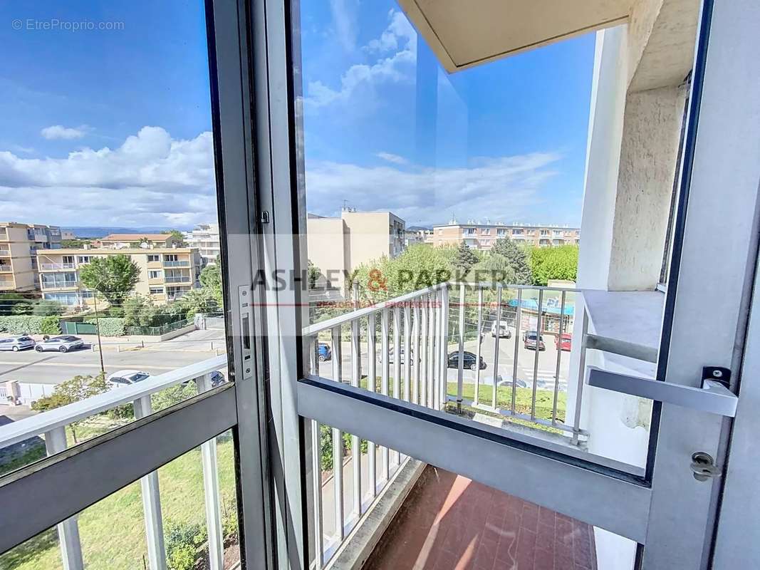 Appartement à FREJUS