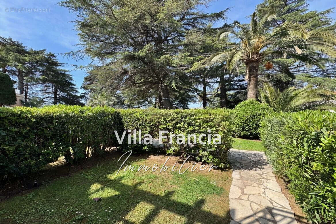 Appartement à CANNES