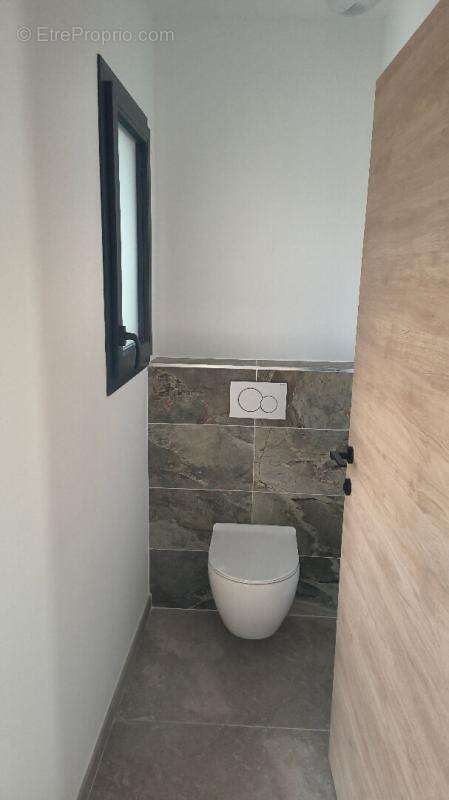 Maison à VALLON-PONT-D'ARC