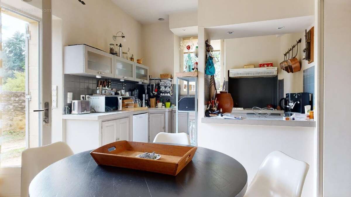 Maison-de-Maitre-gite-et-tennis-a-SARLAT-07042023_ - Maison à SARLAT-LA-CANEDA