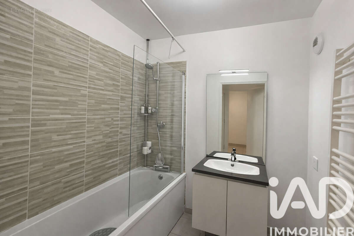 Photo 9 - Appartement à CHAMPIGNY-SUR-MARNE