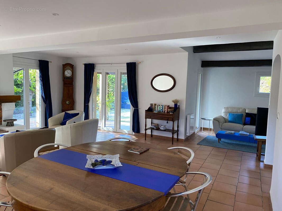 Maison à MOISSAC-BELLEVUE