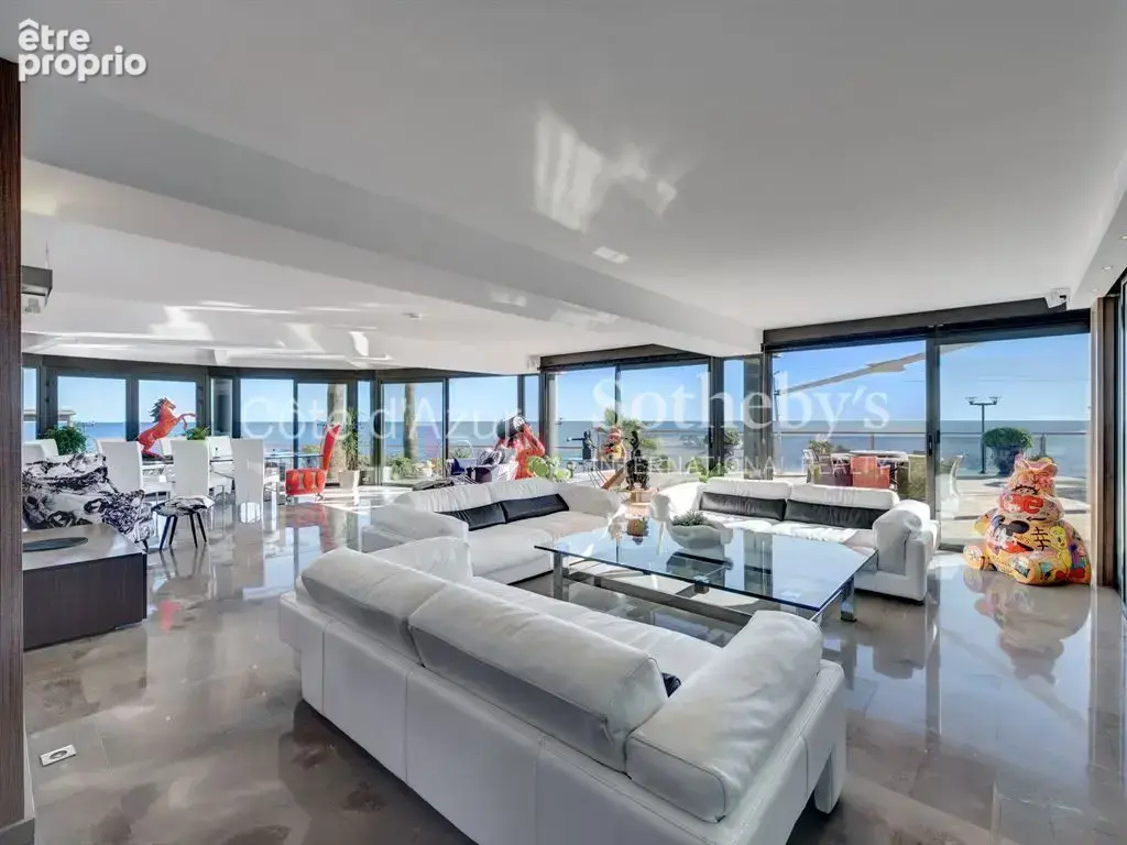 Saint Raphaël Anthéor, villa contemporaine pieds dans l’eau sur la Corniche d’Or - photo 17