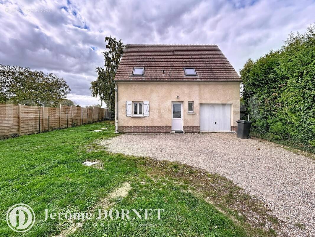 br_00007 - Maison à BRETEUIL