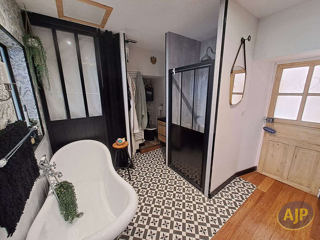 Maison à LA GARNACHE