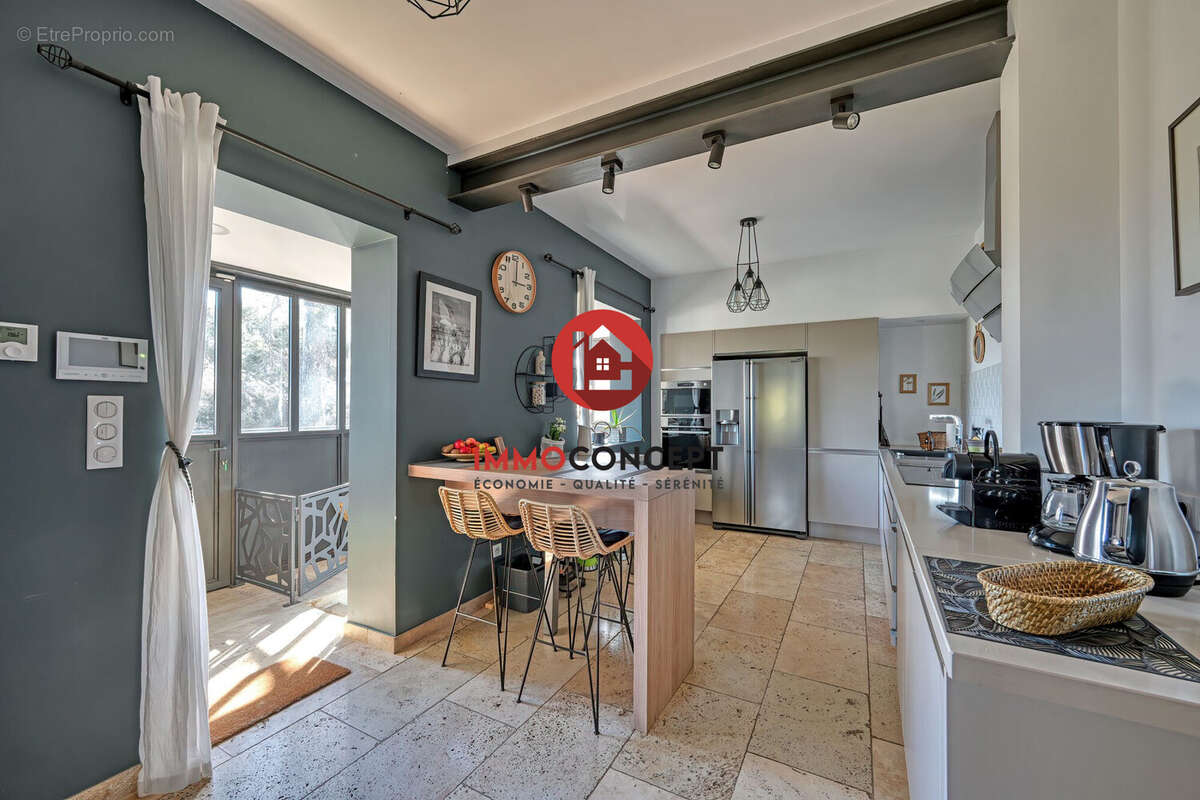 Maison à VILLENEUVE-LES-AVIGNON