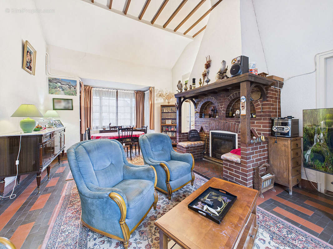 Maison à NOGENT-LE-ROI