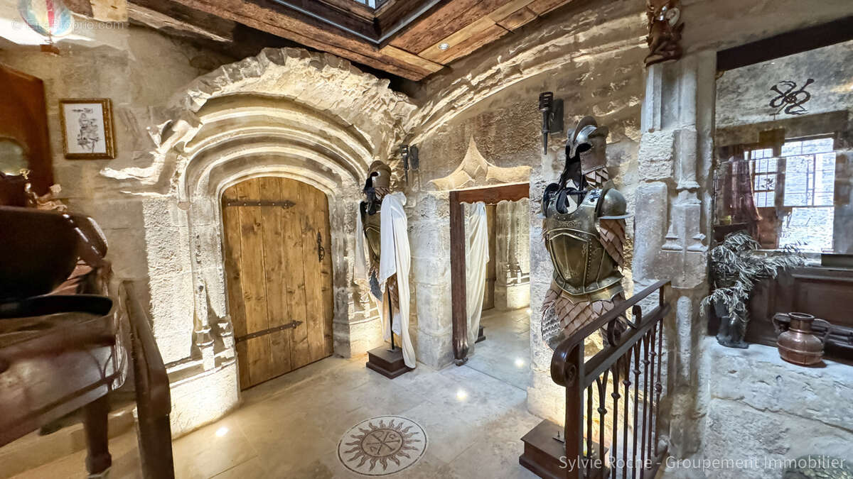 Maison à CADEROUSSE