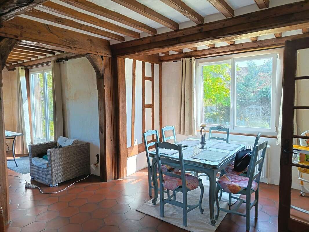 Maison à BORDEAUX-SAINT-CLAIR