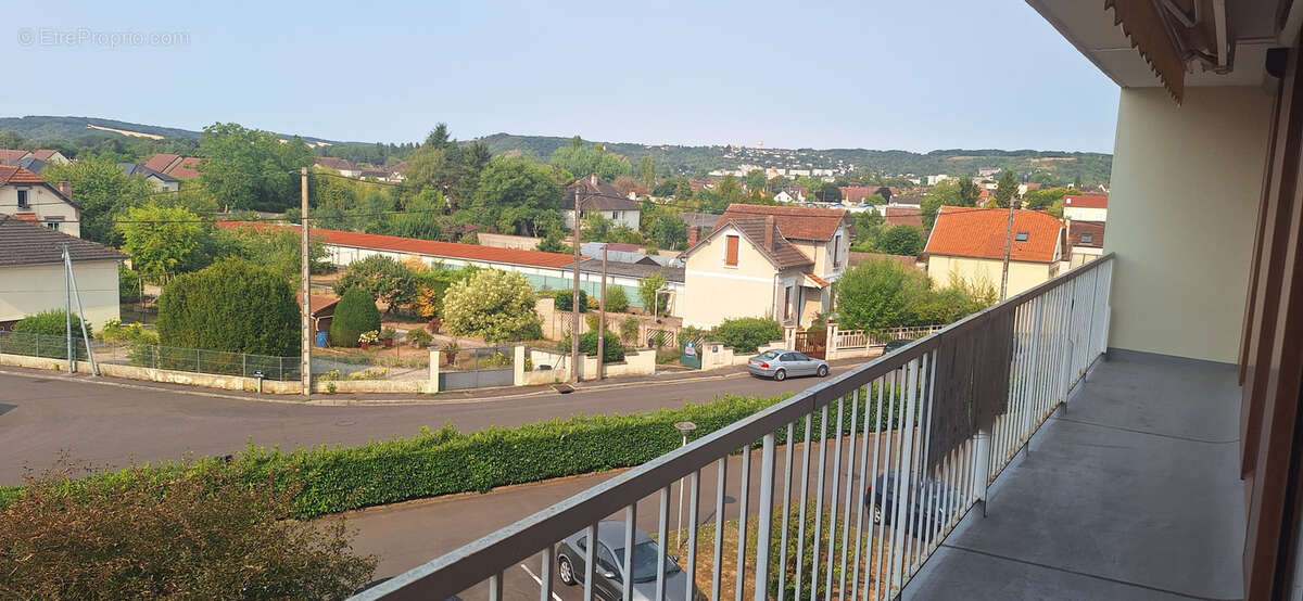 Appartement a sens, 87m2 environ, 4 chambres, 1 cave, 1 place de parking - photo 18