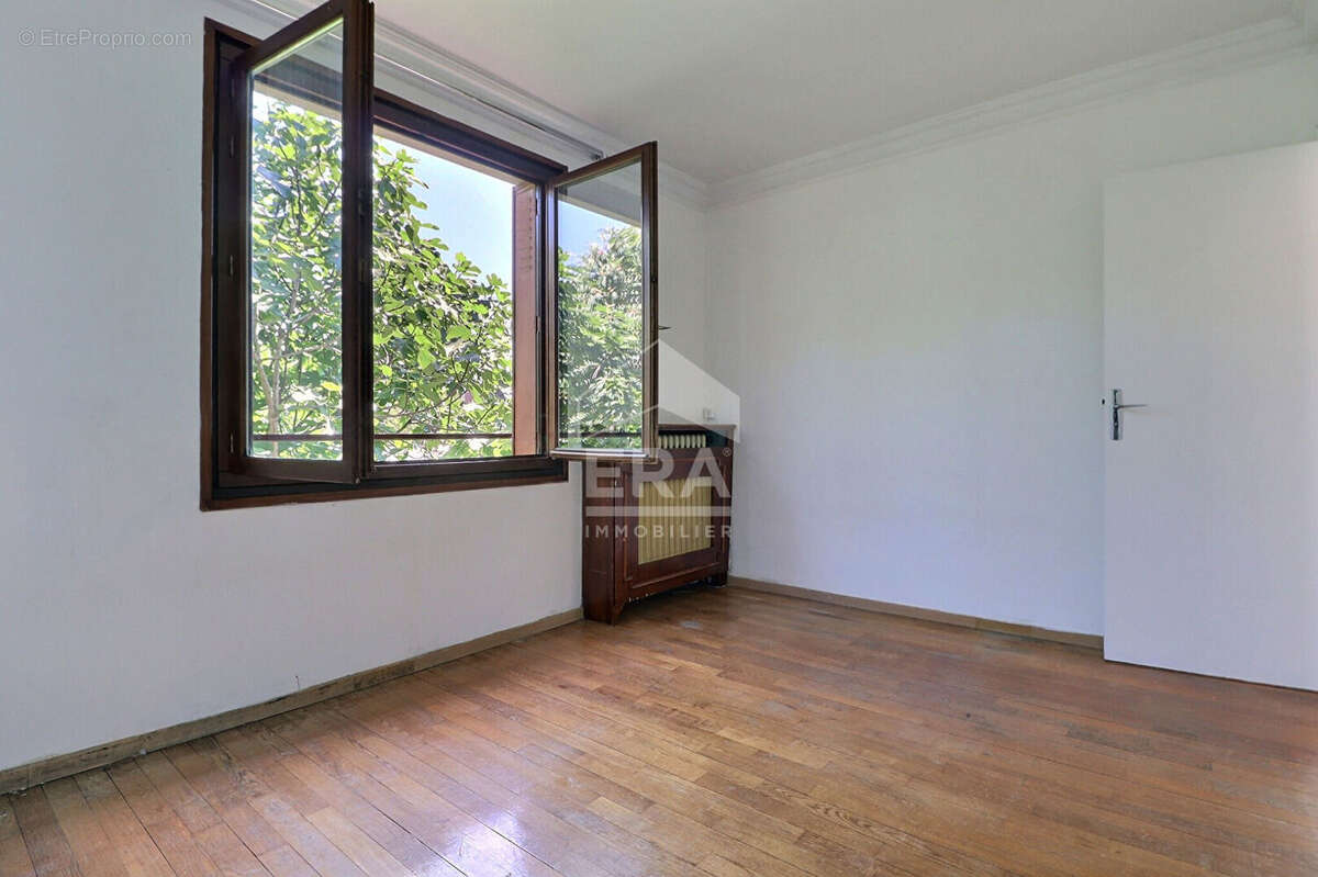 Maison à BOBIGNY
