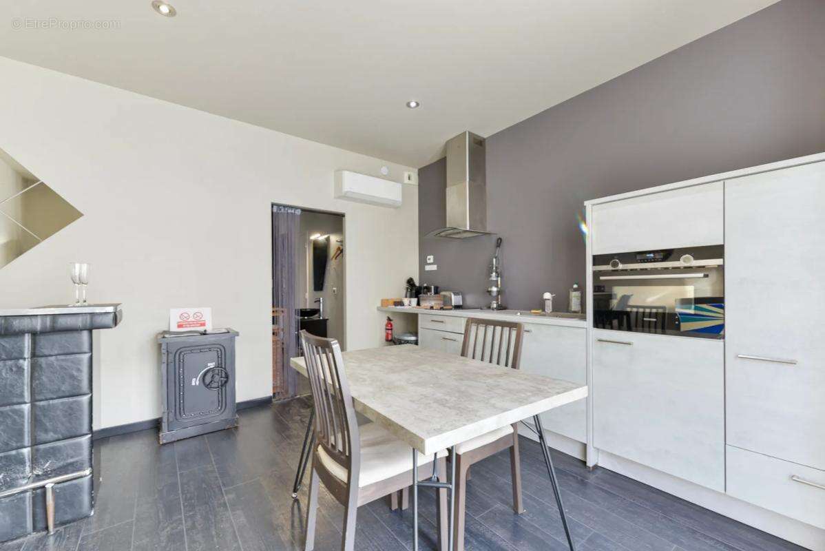 Appartement à SAINTE-LUCE-SUR-LOIRE