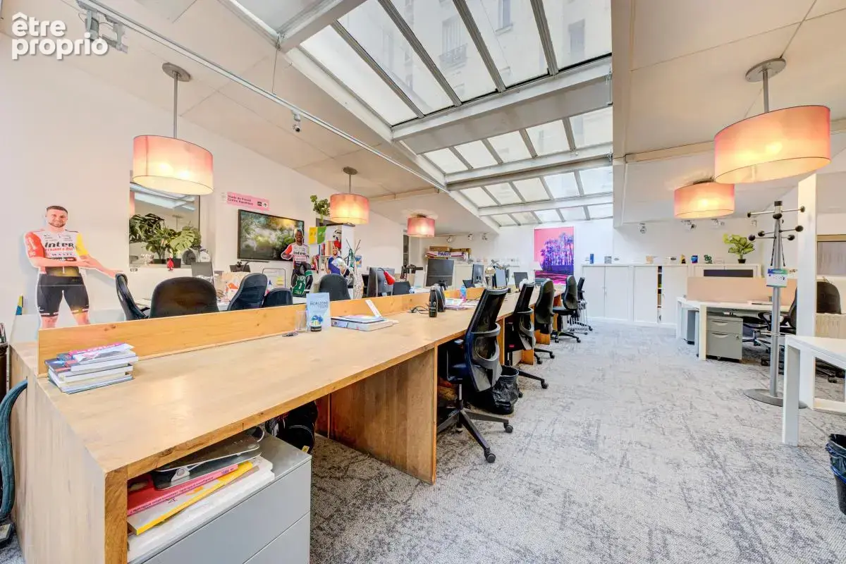 Commerce 806 m² à vendre à Levallois-Perret (92300) - photo 6