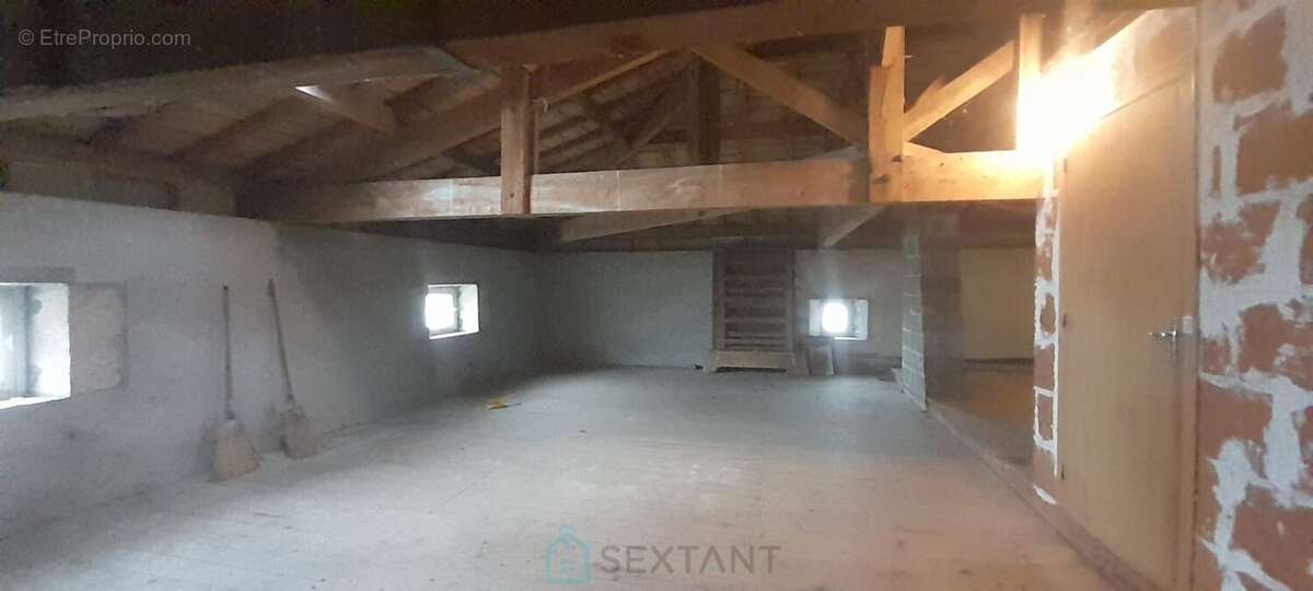 Maison à SAINT-AULAYE