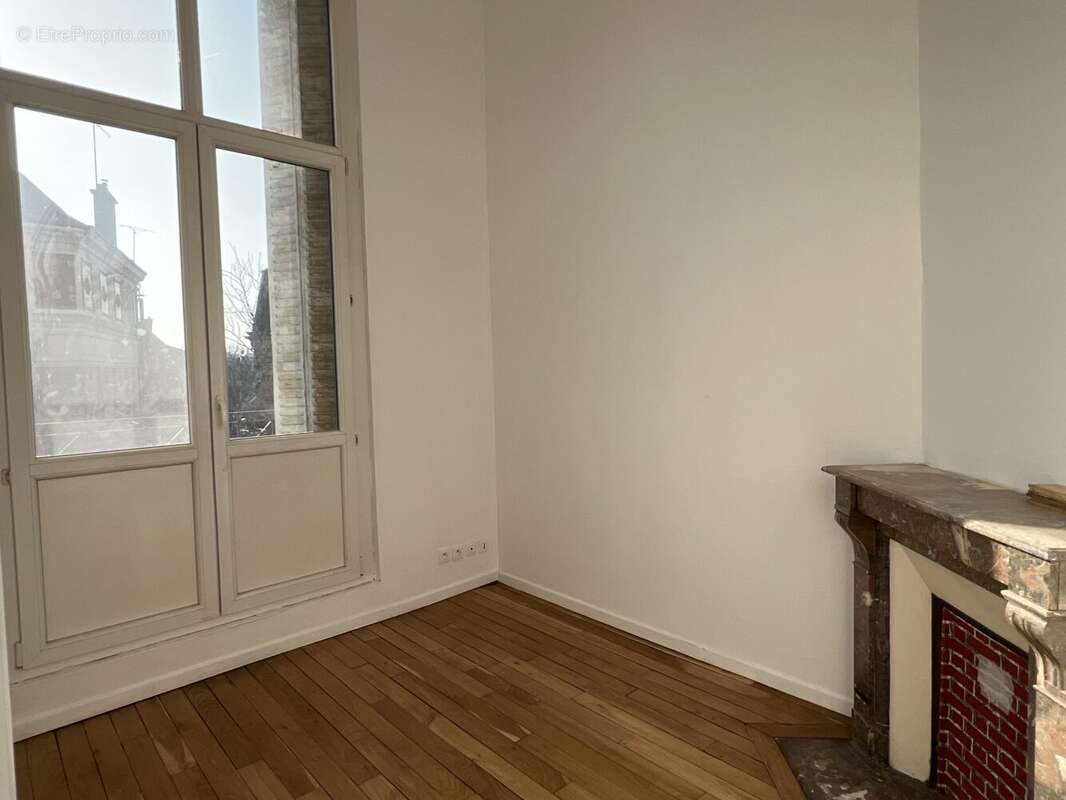 Appartement à CHAUNY
