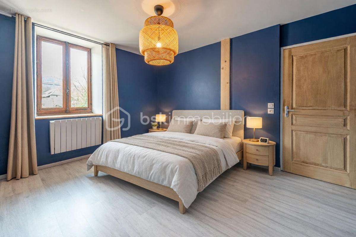 Appartement à ALBY-SUR-CHERAN