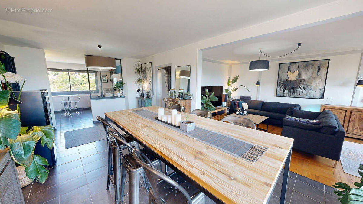Appartement à CALUIRE-ET-CUIRE