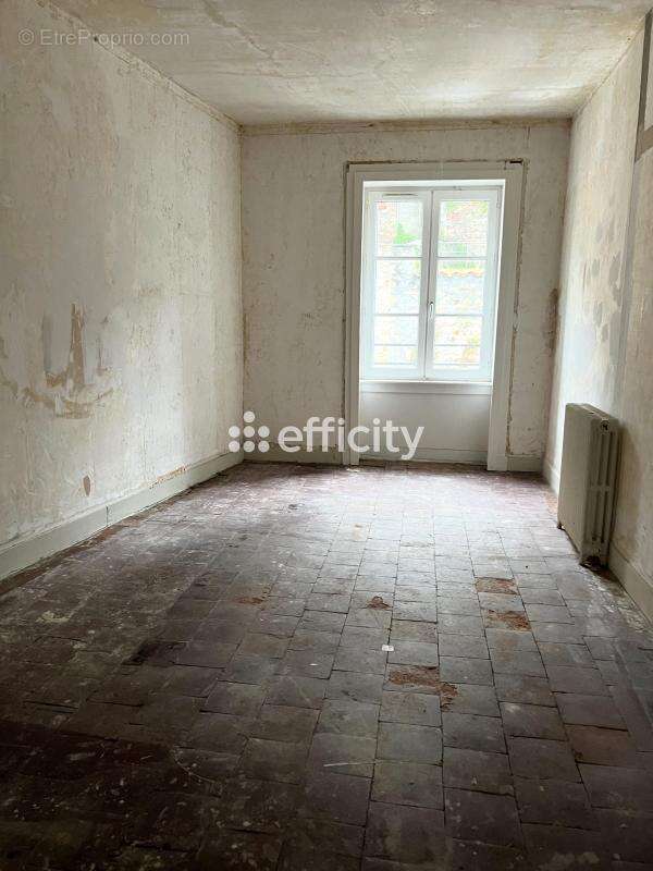 Appartement à THIZY