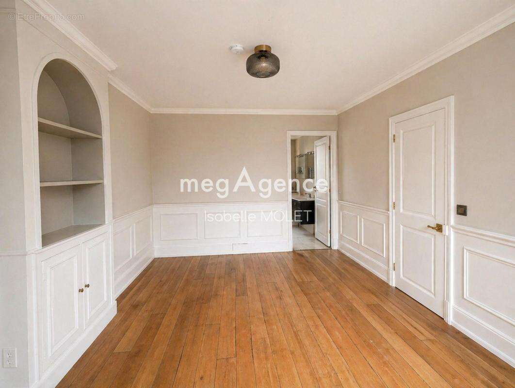 Maison de caractère de 10 pièces avec piscine - photo 3
