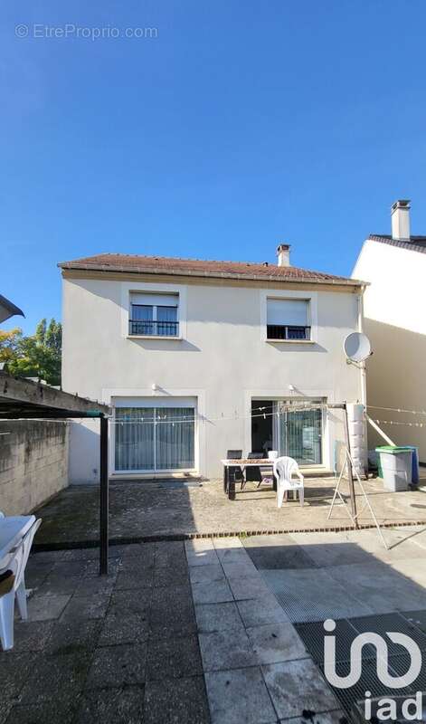 Photo 3 - Maison à SARCELLES