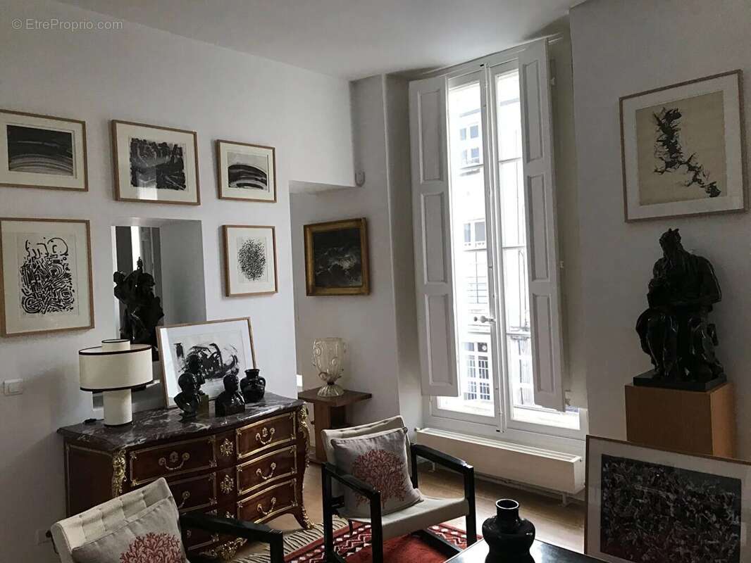 Appartement à VERSAILLES