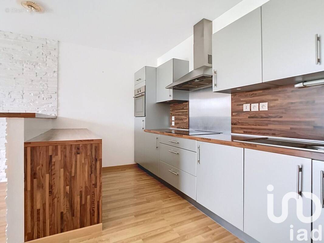 Photo 1 - Appartement à SAINT-MARTIN-BOULOGNE